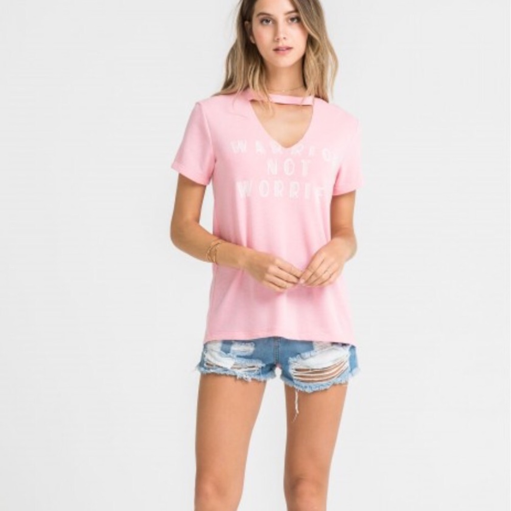 🆕💗NWT SOFT PINK “WARRIOR NOT WORRIER” TEE